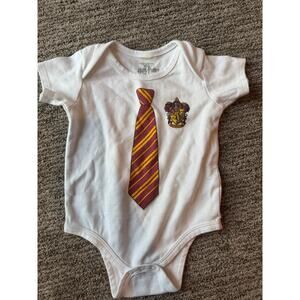 Harry Potter Gryffindor Bottom Snap Top.  Size 18 months.